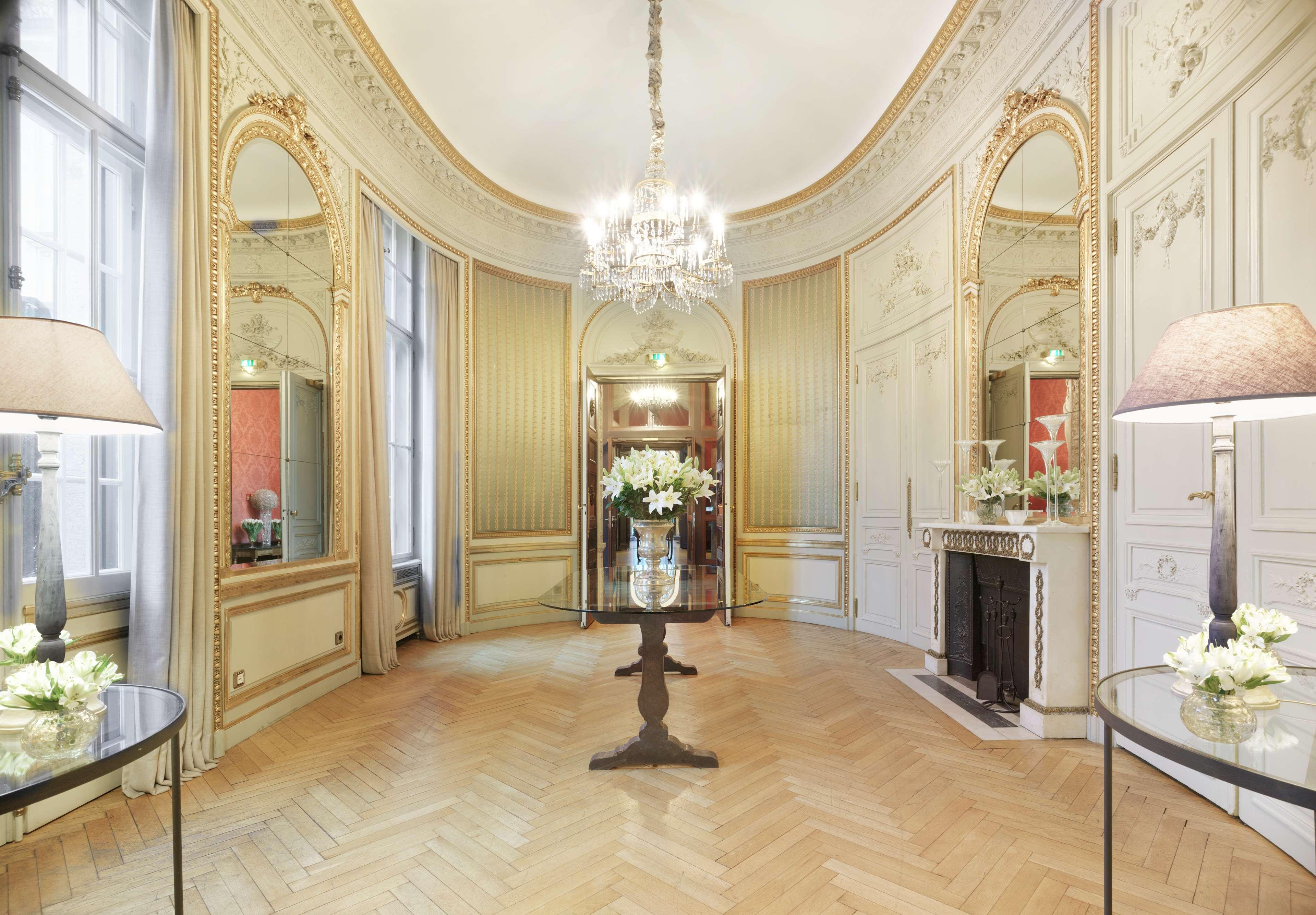 Schlosshotel ベルリン エクステリア 写真 The interior of the hotel